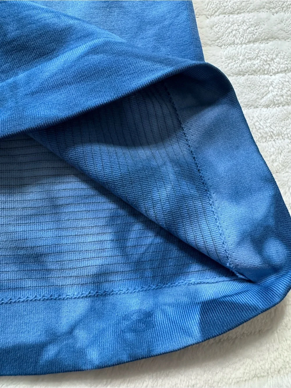 lululemon athletica Blue Tie-Dye Short Sleeve Crew Tee